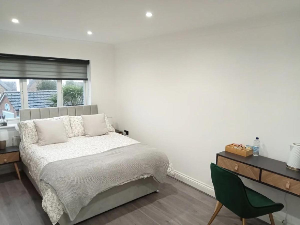 Sea Breeze Newhaven Appartamento Esterno foto