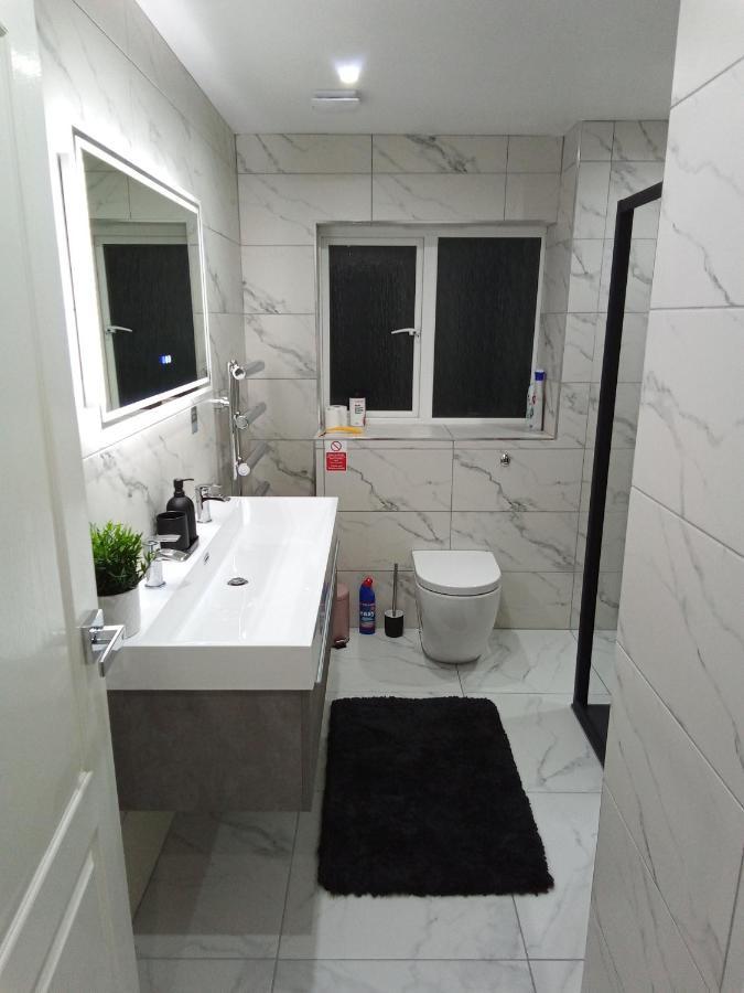 Sea Breeze Newhaven Appartamento Esterno foto