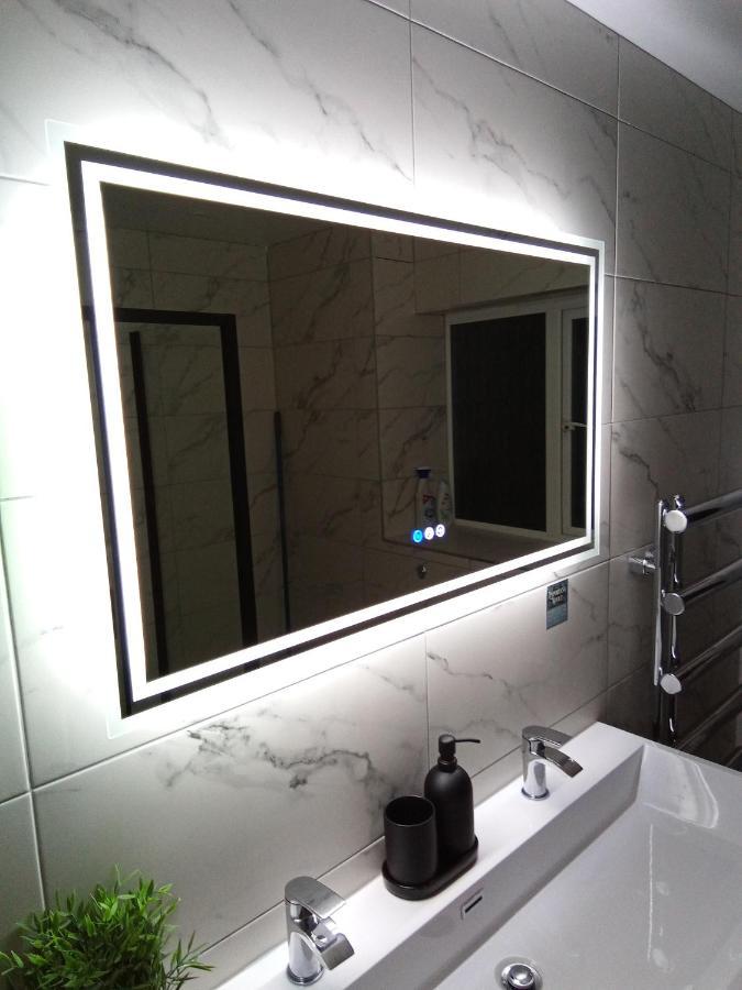Sea Breeze Newhaven Appartamento Esterno foto